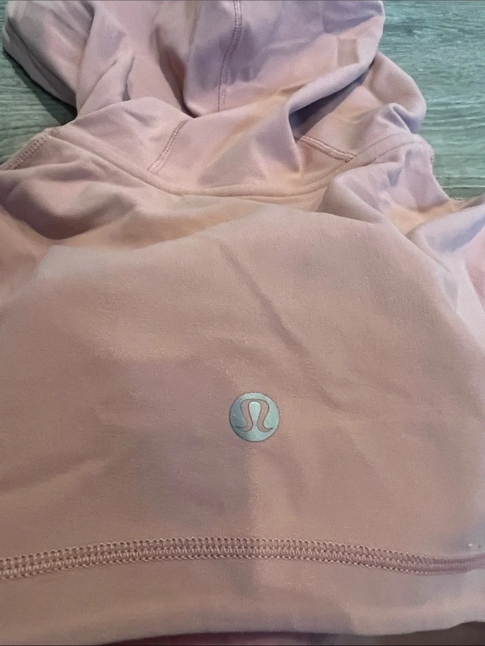 Lululemon Define Nulu Mauve Zip-Up Hooded Jacket  Size 6
